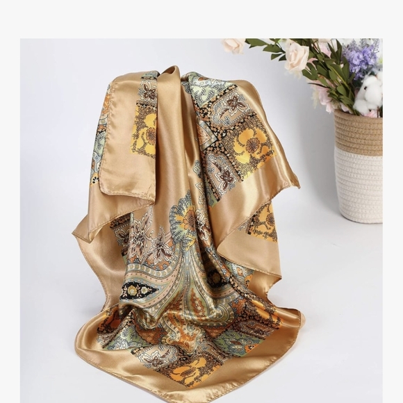 Elegant Silk Scarf Set - Multicolor - Picture 5 of 5